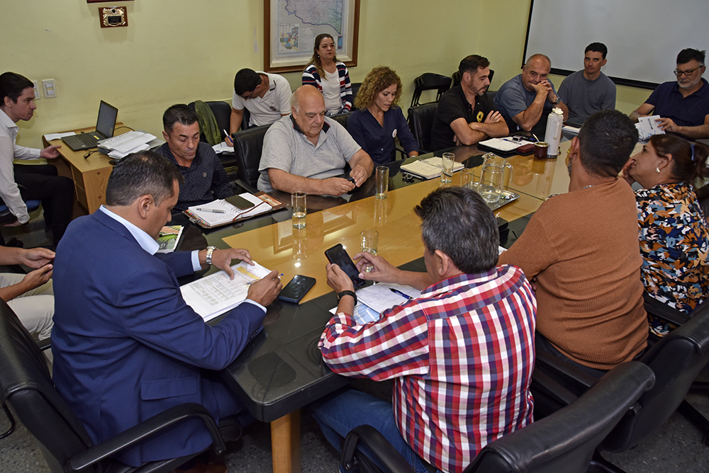 ATE firma acuerdo en la Paritaria Salarial Provincial, un 7% por encima ...